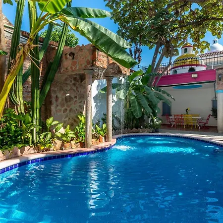 Hacienda Lord Twigg Aparthotel